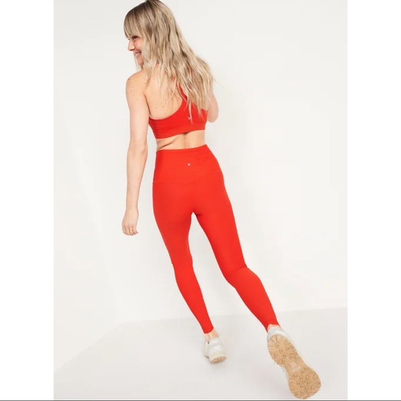 Old Navy Pants - ⚡️SOLD⚡️ Old Navy Women's High-Waisted Elevate 7/8-Length Leggings